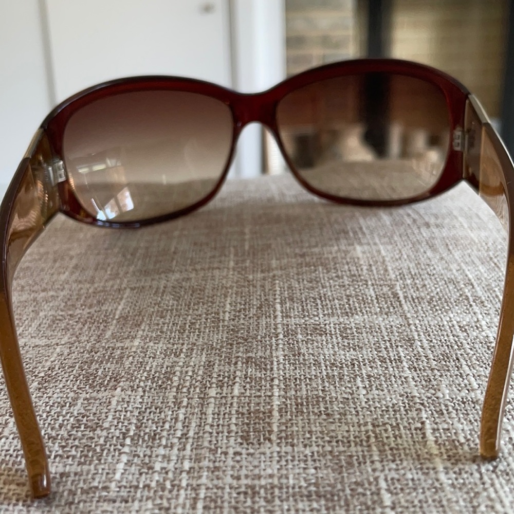Michael Kors Sunglasses - Picture 4 of 7